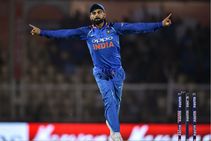 ಅಭಿಮಾನಿಗಳ ಆಕ್ರೋಶಕ್ಕೆ ವಿರಾಟ್ ಕೊಹ್ಲಿ ತಣ್ಣನೆಯ ಪ್ರತಿಕ್ರಿಯೆ