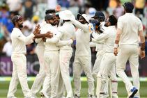 ಭಾರತ-ಆಸ್ಟ್ರೇಲಿಯಾ ಟೆಸ್ಟ್: ಚತುರ ಆಟ ಪ್ರದರ್ಶಿಸಿದ ಆಸೀಸ್ ಆಟಗಾರರು