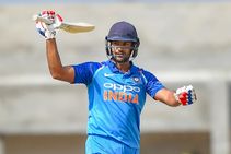 ಬಾಕ್ಸಿಂಗ್ ಡೇ ಟೆಸ್ಟ್‌: ರಾಹುಲ್- ವಿಜಯ್ ಡ್ರಾಪ್, ಕನ್ನಡಿಗ ಮಯಾಂಕ್ ಪಾದಾರ್ಪಣೆ