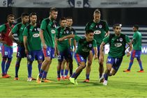 ಐಎಸ್‌ಎಲ್‌ Live: ಬೆಂಗಳೂರು-ನಾರ್ತ್ ಈಸ್ಟ್ ಯುನೈಟೆಡ್ ಉಗ್ರ ಹೋರಾಟ