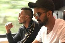 ಆಸೀಸ್ vs ಭಾರತ 1ನೇ ಏಕದಿನ ಪಂದ್ಯದಿಂದ ಪಾಂಡ್ಯ, ರಾಹುಲ್ ಔಟ್!