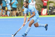 ರಾಷ್ಟ್ರೀಯ ಹಾಕಿ ತಂಡದಲ್ಲಿ ನಿವೃತ್ತ ಮಾಜಿ ನಾಯಕ ಸರ್ದಾರ್ ಹೆಸರು!