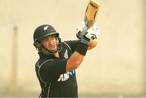 ರಾಸ್ ಟೇಲರ್ ಏಕದಿನ ದಾಖಲೆ, ಬಾಂಗ್ಲಾ ವಿರುದ್ಧ ಕಿವೀಸ್‌ಗೆ ಸರಣಿ ಜಯ