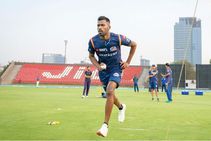 IPL 2019: ಮುಂಬೈ ಇಂಡಿಯನ್ಸ್ ಅಭ್ಯಾಸ ಶಿಬಿರಕ್ಕೆ ಹಾಜರಾದ ಹಾರ್ದಿಕ್