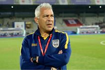 ಐಎಸ್‌ಎಲ್: ಮುಂಬೈ ಬೆಂಬಲಕ್ಕಿದ್ದಾರೆ ಪ್ರಯೋಗಶೀಲ ಕೋಚ್ ಕೋಸ್ಟಾ