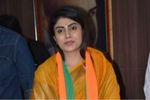 ಲೋಕಸಭೆ ಚುನಾವಣೆ ಸಮರಕ್ಕೆ ಎಂಟ್ರಿ ಕೊಟ್ಟ ಸ್ಟಾರ್ ಕ್ರಿಕೆಟರ್ ಪತ್ನಿ