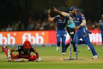 ಐಪಿಎಲ್: ರಾಯಲ್ ಚಾಲೆಂಜರ್ಸ್ ವಿರುದ್ಧ ಇಂಡಿಯನ್ಸ್‌ಗೆ ರೋಚಕ ಜಯ