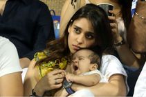 ಮುದ್ದು ಮಗಳಿಗಾಗಿ 'ಗಲ್ಲಿ ಬಾಯ್' ಸಾಂಗ್ ಹಾಡಿದ ರೋಹಿತ್: ವಿಡಿಯೋ