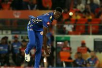 ಐಪಿಎಲ್ ಹಿಸ್ಟರಿ ಬರೆದ ಅಲ್ಝಾರಿ, ಪಾದಾರ್ಪಣೆ ಪಂದ್ಯದಲ್ಲೇ ದಾಖಲೆ!