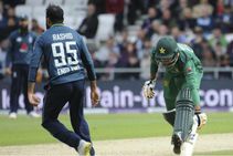 ರನ್‌ ಔಟ್ ಮಾಡಿ ಪಾಕ್‌ ಬ್ಯಾಟ್ಸ್ಮನ್‌ ದಂಗುಬಡಿಸಿದ ಆದಿಲ್ ರಶೀದ್-ವಿಡಿಯೋ