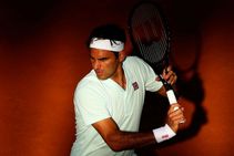 ಟೆನಿಸ್‌: ಫ್ರೆಂಚ್‌ ಓಪನ್‌ನಲ್ಲಿ ರೋಜರ್‌ ಫೆಡರರ್‌ ಆಡುವುದು ಅನುಮಾನ!