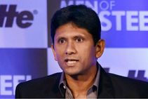 ಕಾಮೆಂಟರಿ ಮಧ್ಯೆ ಡಾ. ರಾಜ್‌ ಹಾಡು ಹಾಡಿದ ವೆಂಕಟೇಶ್ ಪ್ರಸಾದ್-ವಿಡಿಯೋ