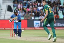ಕ್ರಿಕೆಟ್‌: ಭಾರತ vs ದ.ಆಫ್ರಿಕಾ ನಡುವಣ 5 ಅದ್ಭುತ ODI ಪಂದ್ಯಗಳಿವು