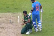 ಕಿಂಗ್‌ ಕೊಹ್ಲಿ ಕ್ರೀಡಾ ಸ್ಫೂರ್ತಿಗೆ ಪಾಕಿಸ್ತಾನದ ಅಭಿಮಾನಿಗಳೂ ಫಿದಾ!