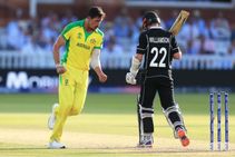 ವಿಶ್ವಕಪ್: ಮಿಚೆಲ್ ಸ್ಟಾರ್ಕ್ ಮಾರಕ ದಾಳಿ, ಆಸೀಸ್‌ಗೆ ಶರಣಾದ ಕಿವೀಸ್