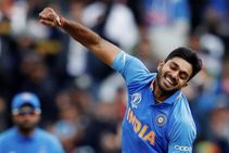 ಧವನ್‌ ಬಳಿಕ ಆಲ್‌ರೌಂಡರ್‌ ವಿಜಯ್‌ ಶಂಕರ್‌ಗೂ ಗಾಯದ ಹೊಡೆತ!