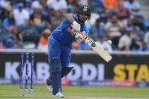 ರಿಷಬ್ ಪಂತ್ ಟೀಕಿಸಿದ ಪೀಟರ್‌ಸನ್‌ಗೆ ಸಿಕ್ಸರ್ ಕಿಂಗ್ ಯುವಿ ತಿರುಗೇಟು