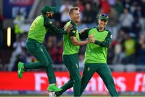 ವಿಶ್ವಕಪ್: ವಾರ್ನರ್ ಸ್ಫೋಟಕ ಶತಕ ವ್ಯರ್ಥ, ದಕ್ಷಿಣ ಆಫ್ರಿಕಾಕ್ಕೆ ರೋಚಕ ಜಯ