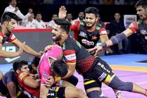 ಪ್ರೊ ಕಬಡ್ಡಿ: ಜೈಪುರ್ ಪಿಂಕ್ ಪ್ಯಾಂಥರ್ಸ್‌ಗೆ ಗುದ್ದಿದ ಬೆಂಗಳೂರು ಬುಲ್ಸ್