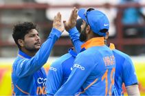 ವೇಗಿ ಮೊಹಮ್ಮದ್ ಶಮಿ ದಾಖಲೆ ಮುರಿಯಲಿದ್ದಾರೆ ಕುಲದೀಪ್ ಯಾದವ್