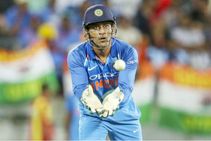 ಎಂಎಸ್ ಧೋನಿ ವಿಕೆಟ್ ಕೀಪಿಂಗ್‌ ಬಗ್ಗೆ ಕಾಮೆಂಟ್ ಮಾಡಿದ ಎಂಎಸ್‌ಕೆ ಪ್ರಸಾದ್