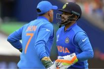 ತನ್ನನ್ನು ಎಂಎಸ್ ಧೋನಿಗೆ ಹೋಲಿಸಿದ್ದಕ್ಕೆ ಪ್ರತಿಕ್ರಿಯಿಸಿದ ರಿಷಬ್ ಪಂತ್!