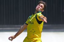 ಕೋಪದಲ್ಲಿ ಯಾಮಾರಿ ಕೈ ಮುರಿದುಕೊಂಡ ಆಸ್ಟ್ರೇಲಿಯಾ ಆಲ್ ರೌಂಡರ್!