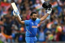 ವಾಣಿಜ್ಯ ನಗರಿ ಹುಬ್ಬಳ್ಳಿಗೆ ಆಗಮಿಸಲಿದ್ದಾರೆ 'ಹಿಟ್‌ಮ್ಯಾನ್' ರೋಹಿತ್ ಶರ್ಮಾ!