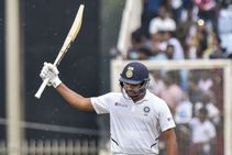 ಟೆಸ್ಟ್ ಕ್ರಿಕೆಟ್ ನಲ್ಲಿ ಚೊಚ್ಚಲ ದ್ವಿಶತಕ ಸಿಡಿಸಿದ ಹಿಟ್ ಮ್ಯಾನ್ ರೋಹಿತ್ ಶರ್ಮ