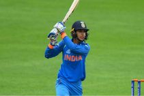 ದಕ್ಷಿಣ ಆಫ್ರಿಕಾ ವಿರುದ್ಧದ ಏಕದಿನ ಸರಣಿಯಿಂದ ಸ್ಮೃತಿ ಮಂಧಾನ ಹೊರಕ್ಕೆ