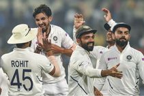 ಅಹರ್ನಿಶಿ ಟೆಸ್ಟ್‌ ಪಂದ್ಯ 3ನೇ ದಿನ Live: ಮೂರೇ ದಿನದಲ್ಲಿ ಗೆಲುವು ಆಚರಿಸಿದ ಭಾರತ