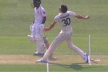 ಇದು ಗುಡ್‌ ಬಾಲ್ or ನೋ ಬಾಲ್?: ವಿವಾದ ಹುಟ್ಟುಹಾಕಿದ ವಿಡಿಯೋ!