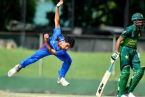 ಐಪಿಎಲ್ ಹರಾಜಿನಲ್ಲಿ ಮಿಂಚಲಿದ್ದಾರೆ ಅಫ್ಘಾನ್‌ನ ಅತೀ ಕಿರಿಯ ಆಟಗಾರ!