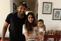 ಪಂದ್ಯದ ಮಧ್ಯೆ ಮಗಳ ಗಮನಸೆಳೆಯಲು ಯತ್ನಿಸಿದ ರೋಹಿತ್; ವೀಡಿಯೋ ವೈರಲ್