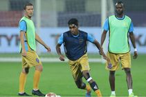 ನಾಲ್ಕನೇ ಸ್ಥಾನ ಭದ್ರಪಡಿಸಲು ಮುಂಬೈ, ಬೆಂಗಳೂರು ನಡುವೆ ಫೈಟ್