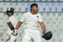 ರಣಜಿ ಟ್ರೋಫಿ: ಮುಂಬೈ ಬ್ಯಾಟ್ಸ್‌ಮನ್ ಸರ್ಫರಾಜ್ ಖಾನ್ ತ್ರಿಶತದಾಟ