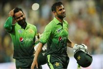 ಬಾಂಗ್ಲಾ ವಿರುದ್ಧದ ಟಿ20ಗೆ ಪಾಕ್‌ ತಂಡ ಪ್ರಕಟ: ಹಫೀಜ್, ಮಲಿಕ್‌ಗೆ ಸ್ಥಾನ