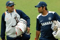 ಟೀಮ್ ಇಂಡಿಯಾಗೆ ಧೋನಿ ಕಮ್‌ ಬ್ಯಾಕ್‌ಗೆ 'ಕನ್ನಡಿಗ' ಅಡ್ಡಿ ಎಂದ ಸೆಹ್ವಾಗ್