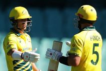 ಕೊರೊನಾ ವಿರುದ್ಧ ಆಸ್ಟ್ರೇಲಿಯಾ ಸರ್ಕಾರದ ಕಠಿಣ ನಿಲುವಿಗೆ ವಾರ್ನರ್, ಫಿಂಚ್ ಪ್ರಶ್ನೆ