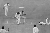 ಭಾರತದ ಟಾಪ್ ಫೀಲ್ಡರ್‌ಗಳ ಹೆಸರಿಸಿದ ಮಾಜಿ ಆಟಗಾರ ಹರ್ಷ ಭೋಗ್ಲೆ