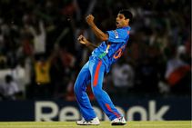 ಪಾಕ್ ಪ್ರಧಾನಿ ಇಮ್ರಾನ್ ಖಾನ್‌ಗಿಂತ ಭಾರತೀಯ ಬೌಲರ್ ಪ್ರಸಿದ್ಧನಾಗಿದ್ದ: ಆಶಿಶ್ ನೆಹ್ರಾ