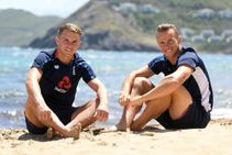 ಇಂಗ್ಲೆಂಡ್‌ನ ಈ ಸಹೋದರರಿಗೆ ಜೊತೆಯಾಗಿ ಟೆಸ್ಟ್ ಕ್ರಿಕೆಟ್‌ನಲ್ಲಿ ಆಡುವಾಸೆ