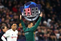 ಫುಟ್ಬಾಲ್‌ನಲ್ಲಿ ಐದು ಬದಲಿ ಆಟಗಾರರು ಮೈದಾನಕ್ಕಿಳಿಯಲು ಅನುಮತಿ