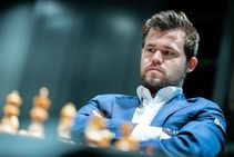 ಮ್ಯಾಗ್ನಸ್ ಕಾರ್ಲ್‌ಸನ್ ಮುಡಿಗೆ ಕ್ಲಚ್ ಚೆಸ್ ಇಂಟರ್ ನ್ಯಾಷನಲ್ ಕಿರೀಟ