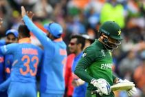 'ಭಾರತ-ಇಂಗ್ಲೆಂಡ್ ಮ್ಯಾಚಿನಿಂದ ವಿಶ್ವಕಪ್‌ನಲ್ಲಿ ಪಾಕ್ ಹೊರ ಬಿದ್ದಿದ್ದಲ್ಲ!': ಹಫೀಜ್