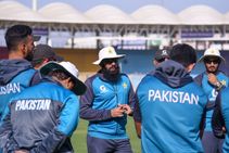 ಪಾಕಿಸ್ತಾನದಲ್ಲಿ ಕೊರೊನಾ ತೀವ್ರ ಹೆಚ್ಚಳ: ಅಭ್ಯಾಸ ಶಿಬಿರ ರದ್ದುಗೊಳಿಸಿದ ಪಿಸಿಬಿ