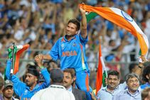 ವಿಶ್ವಕಪ್ ಗೆಲುವಿನ ನಂತರ ಸಚಿನ್‌ರನ್ನು ಹೆಗಲ ಮೇಲೆ ಹೊತ್ತು ಗೌರವಿಸಿದ ಕಾರಣ ಹೇಳಿದ ಕೊಹ್ಲಿ