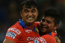 ದಾಖಲೆ ನಿರ್ಮಿಸಲು ಸಜ್ಜಾಗಿದ್ದಾರೆ ಭಾರತದ ಲೆಗ್ ಸ್ಪಿನ್ನರ್ ಪ್ರವೀಣ್ ತಾಂಬೆ!