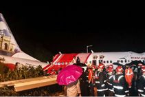 ಏರ್ ಇಂಡಿಯಾ ವಿಮಾನ ದುರಂತ: ವಿಮಾನ ಅಪಘಾತಕ್ಕೆ ಆಘಾತ ವ್ಯಕ್ತಪಡಿಸಿದ ಕ್ರಿಕೆಟಿಗರು