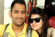 ಎಂಎಸ್ ಧೋನಿ ನಿವೃತ್ತಿಗೆ ಭಾವನಾತ್ಮಕ ಸಂದೇಶ ಬರೆದ ಸಾಕ್ಷಿ ಧೋನಿ